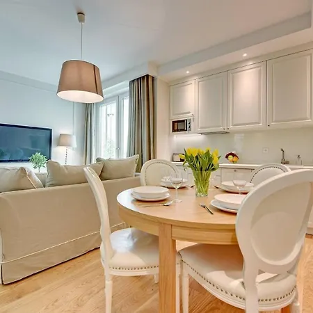 Centrum Апартаменти